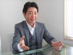 株式会社ムーラン　代表取締役社長　村田 巌